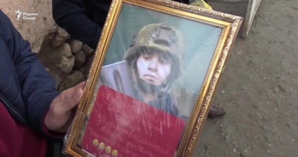 Школа в районе Джами названа в честь солдата, погибшего в Исфаре