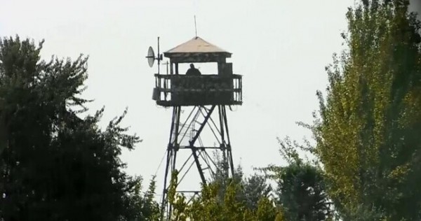 Таджикистан не разрешил въезд в страну десяткам афганских студентов