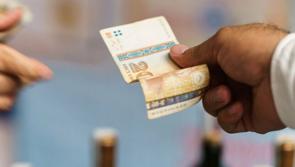Увеличить нельзя сократить. Работникам ирригационного сектора Куляба урезали зарплаты