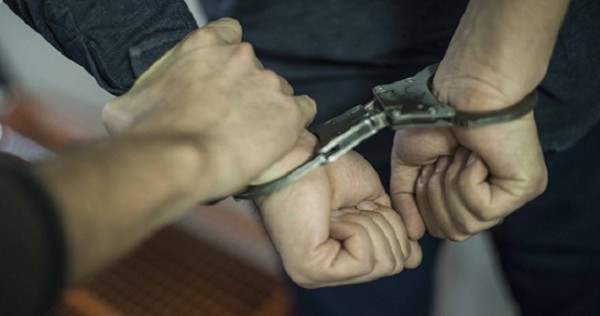 Жительница Гулистана подозревается в краже золотого колье