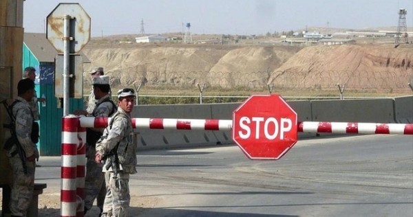 Кыргызстан разъяснил временные ограничения, введенные для граждан Таджикистана