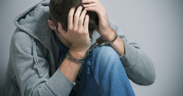 19-летний житель Вахдата задержан по подозрению в хулиганстве