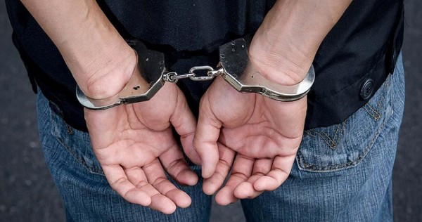 Сотрудники милиции задержали двух мужчин по подозрению в кражах