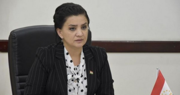 Въезд, амнистия и пенсии для мигрантов: Амонзода - о переговорах Таджикистана и РФ
