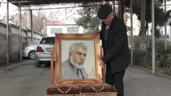 Хабибулло Абдураззоков похоронен на кладбище в Лучобе