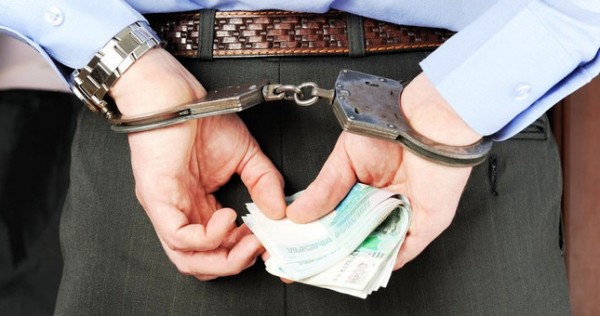 В мошенничестве подозревается техник-землемер ГУ «Сугдзаминсоз»