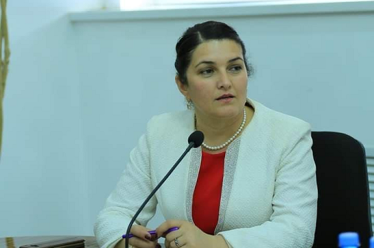 Зампредседателя ГБАО Нилуфар Асламшоева встретилась с преподавателями и студентами ХоГУ