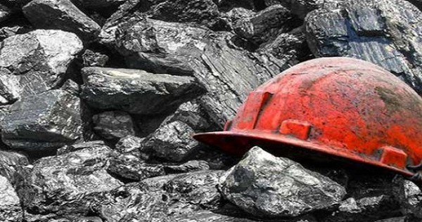 16-летний житель Сангвора погиб при попытке добычи угля