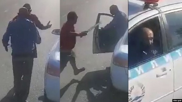 В Таджикистане сотрудник ГАИ уволен после скандального видео ссоры с казахским водителем
