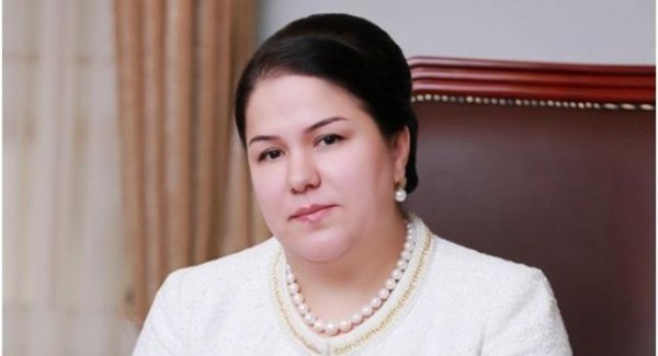 Озода Рахмон направила материальную помощь Центральной больнице Дангаринского района