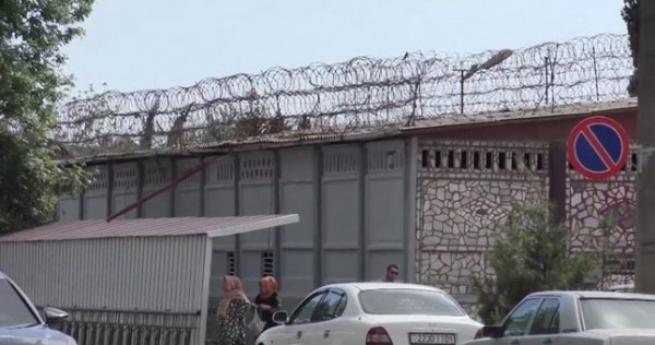 В Таджикистане группу заключенных поместили на карантин