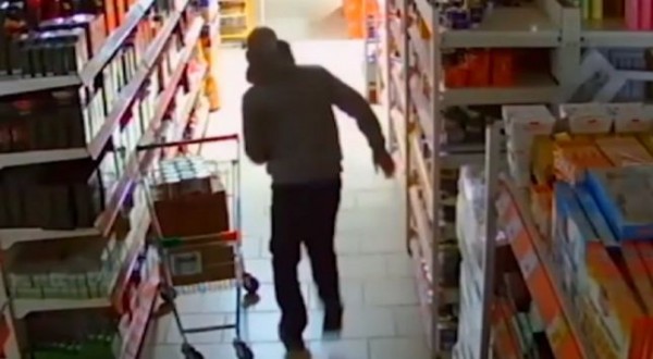 В Душанбе обокрали продуктовый магазин
