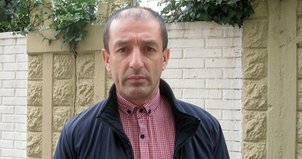 Долговая пропасть Вкладчик рухнувшего таджикского банка три года пытается вернуть свои деньги