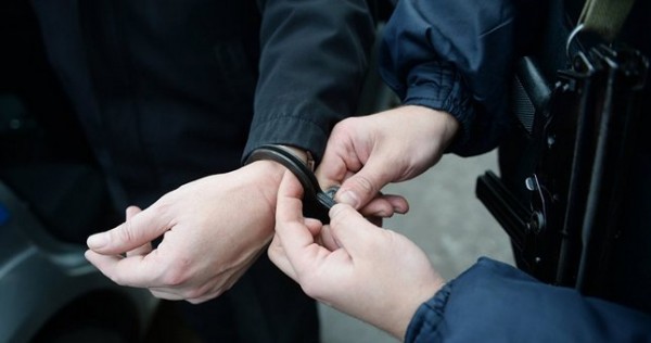 Таджикский пранкер, вызвавший панику в метро, останется в СИЗО до мая