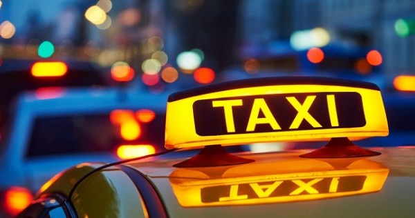 В Худжанде таксист спас пассажирку с эпилепсией