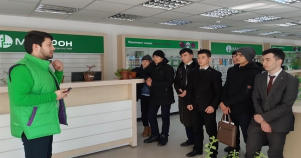 МегаФон Таджикистан познакомил студентов с новыми цифровыми решениями