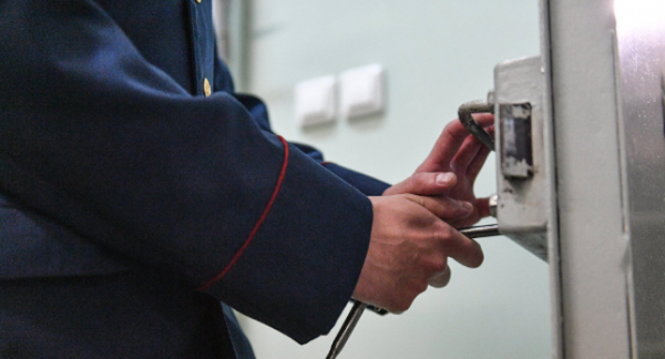 В Душанбе мошенник во второй раз продал квартиры в несуществующем доме