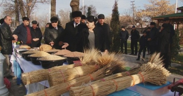 Праздник Сада отметили в Кулябе