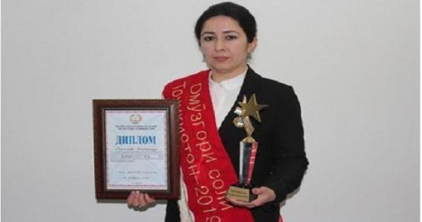 Преподаватель из Худжанда стала учителем года