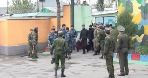 Жизнь после тюрьмы. Что ожидает заключенных в Таджикистане после освобождения?
