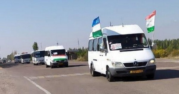 Таджикистан и Узбекистан связал очередной автобусный маршрут