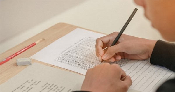 В ГБАО начались экзамены для госслужащих, желающих поступить в магистратуру