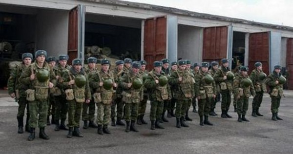 Житель Таджикистана напал с ножом на военнослужащих российской базы