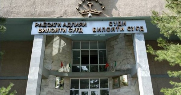 Двум жителям Худжанда дали по 15 лет за попытку убить шиита