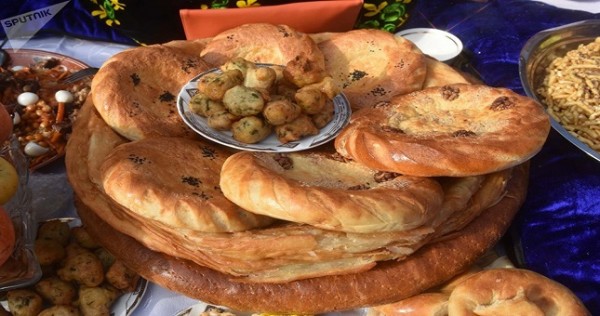 В Душанбе прошел конкурс таджикских лепешек