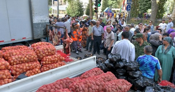 Сельскохозяйственные ярмарки: где и по каким ценам можно купить продукцию