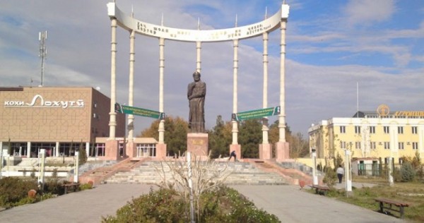 Где лучше, в Курган-Тюбе или в Бохтаре?