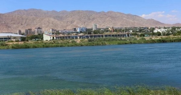 В Худжанде спасены три человека, тонувшие в Сырдарье