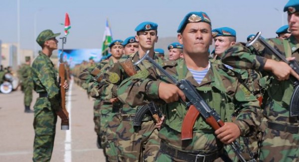 Военнослужащие Таджикистана и Узбекистана проведут совместные учения