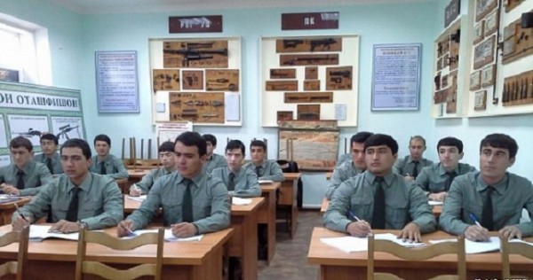 В Душанбе открылась военная гимназия