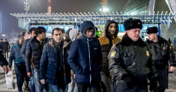 ООН рекомендует Душанбе настойчиво защищать права таджикских мигрантов