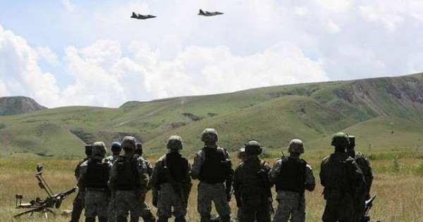 В горах Таджикистана прошли военные учения Российской военной базы