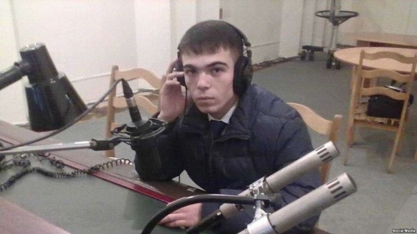 Журналист радио "Точикистон" пожаловался в прокуратуру на сотрудника аэропорта
