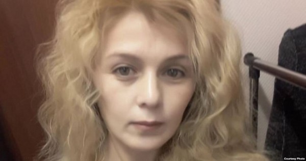 Женщина, которую в ОМВД заставили раздеться догола, попросила убежище в России