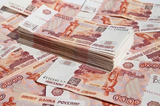 Гражданин Таджикистана пытался вывезти из Челябинска около 1 млн. рублей