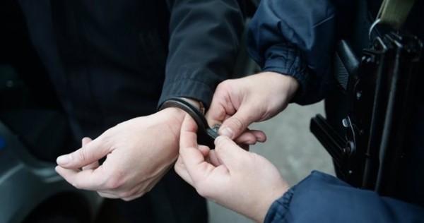 Житель района А.Джоми обнаружил пропажу спиртного на сумму 7,6 тыс. сомони