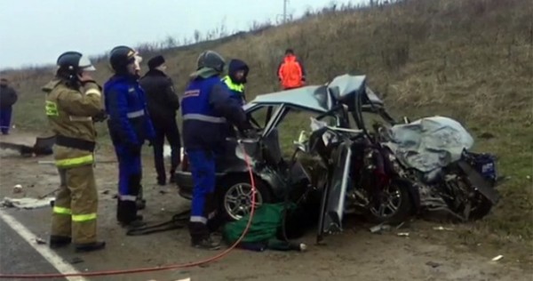 В ДТП в Краснодаре погибли шесть родственников мигранта из Таджикистана