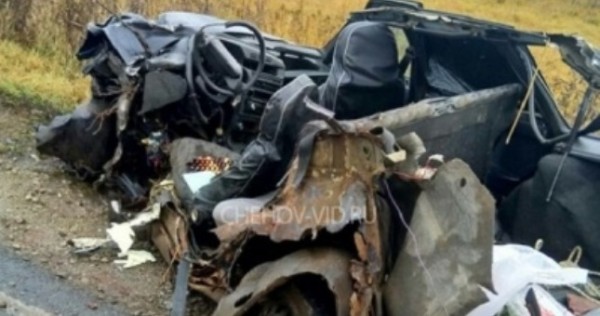 Двое граждан Таджикистана погибли в ДТП в Чехове