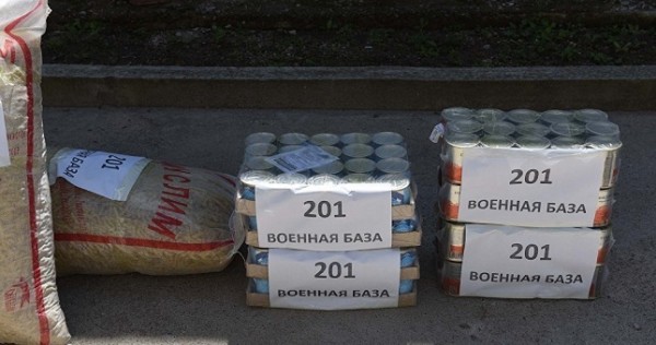 Российские военные доставили в Куляб более пяти тонн гумпомощи