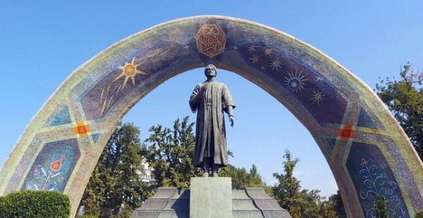В ХоГУ отметили День Рудаки