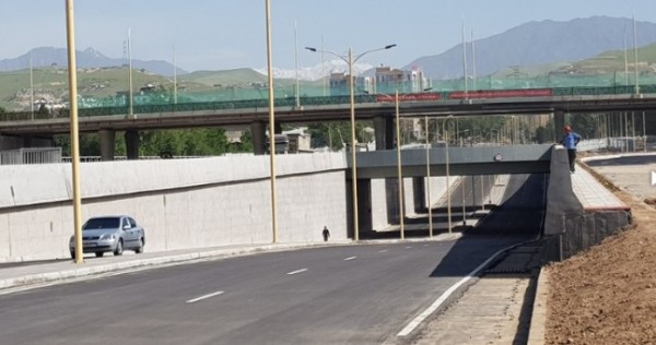 Первая трехуровневая транспортная развязка в Душанбе откроется в сентябре