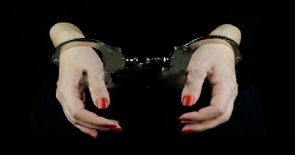 21-летняя жительница Истаравшана пыталась убить своего новорожденного сына