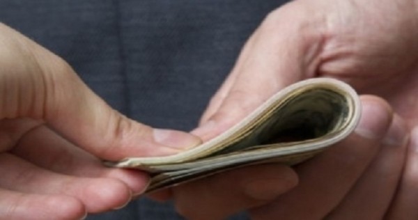 Проректор педагогического университета в Пенджикенте задержан по подозрению в получении взятки