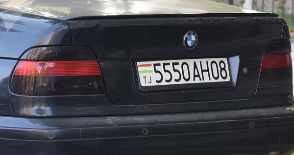 В Таджикистане красивые автомобильные номера уйдут с молотка