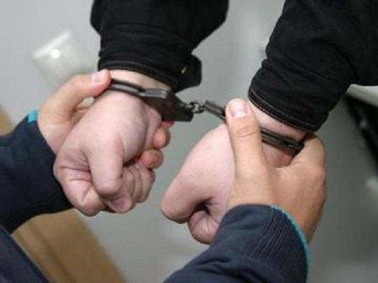 На юге Таджикистана задержана группа молодежи, совершавшая грабежи на территории колледжа энергетики