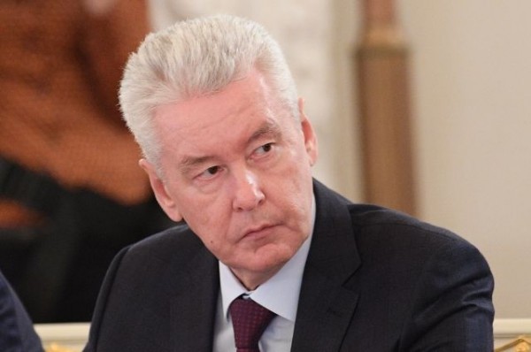 Собянин предложил увеличить стоимость патента для мигрантов